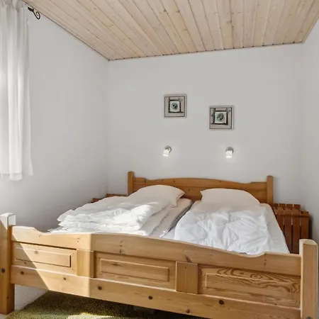 4 Bedroom Cozy In *