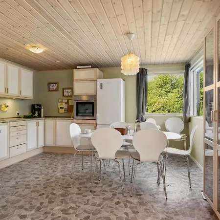 בית נופש 4 Bedroom Cozy In Storvorde